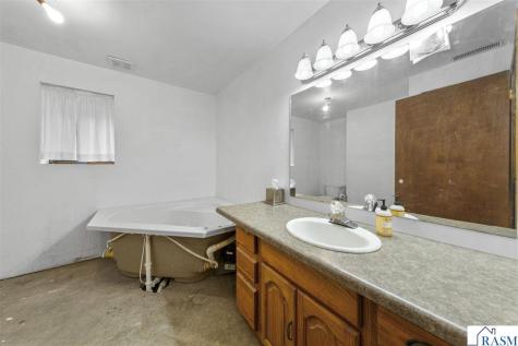 46039 Jefferson Lake Drive Cleveland MN 56017