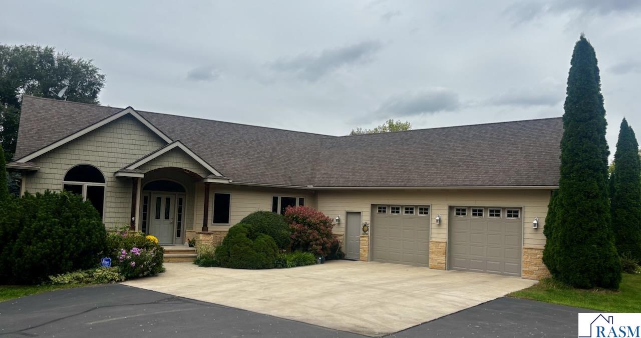 35382 480th Street Kasota MN 56050