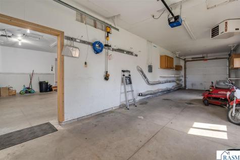 413 Thomas Drive Eagle Lake MN 56024