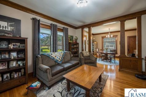 216 W 2nd Street Blue Earth MN 56013