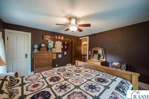 216 W 2nd Street Blue Earth MN 56013