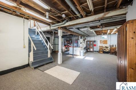 216 W 2nd Street Blue Earth MN 56013