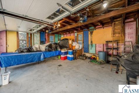 216 W 2nd Street Blue Earth MN 56013