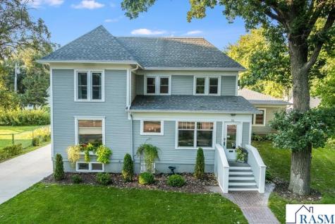 216 W 2nd Street Blue Earth MN 56013