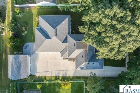 216 W 2nd Street Blue Earth MN 56013
