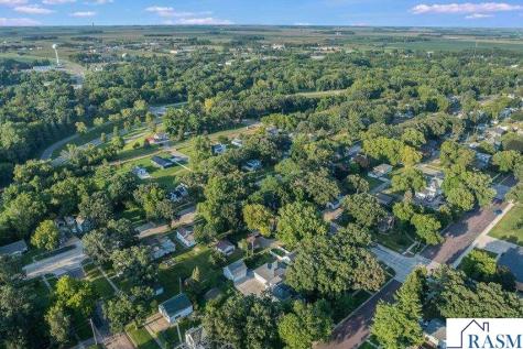 216 W 2nd Street Blue Earth MN 56013