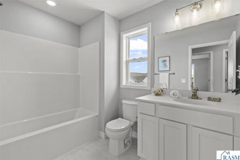 3113 Bassett Drive Mankato MN 56001