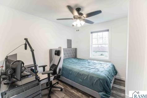 50798 Carpenters Point Lane Elysian MN 56028