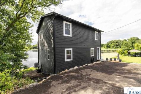 50798 Carpenters Point Lane Elysian MN 56028