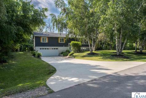 40 North Hill Court Mankato MN 56001