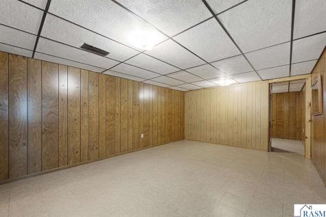 921 N Payne Street New Ulm MN 56073