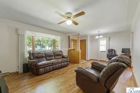 921 N Payne Street New Ulm MN 56073