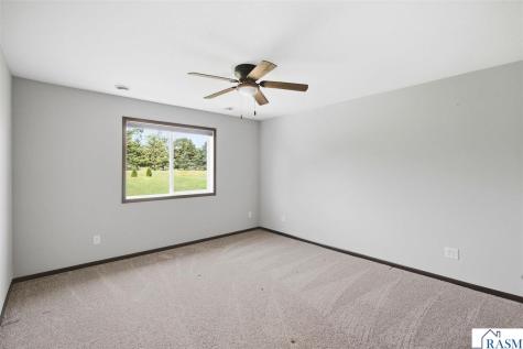 1554 NE Gray Fox Drive Owatonna MN 55060