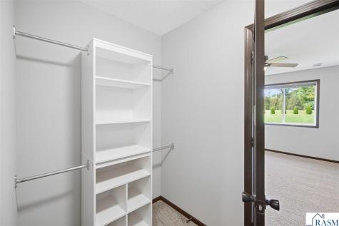 1554 NE Gray Fox Drive Owatonna MN 55060