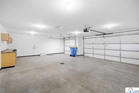 1554 NE Gray Fox Drive Owatonna MN 55060