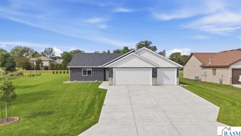 1554 NE Gray Fox Drive Owatonna MN 55060