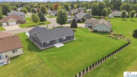 1554 NE Gray Fox Drive Owatonna MN 55060