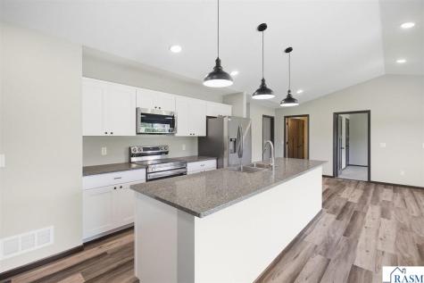 1554 NE Gray Fox Drive Owatonna MN 55060