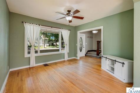 431 Nicollet Avenue North Mankato MN 56003