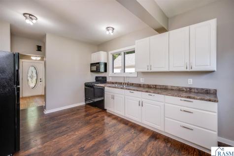 431 Nicollet Avenue North Mankato MN 56003
