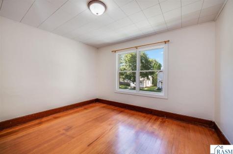 431 Nicollet Avenue North Mankato MN 56003