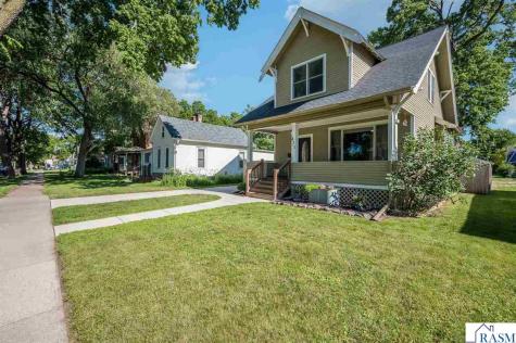 431 Nicollet Avenue North Mankato MN 56003