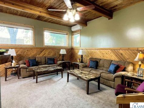 525 Elwell Avenue Butterfield MN 56120