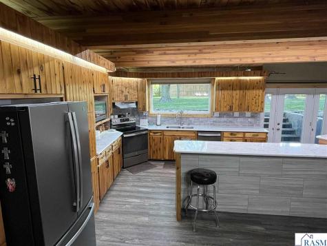525 Elwell Avenue Butterfield MN 56120