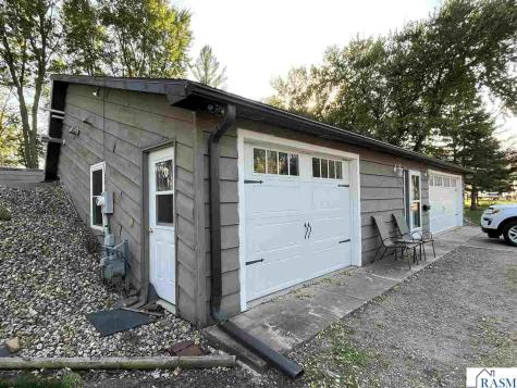 525 Elwell Avenue Butterfield MN 56120