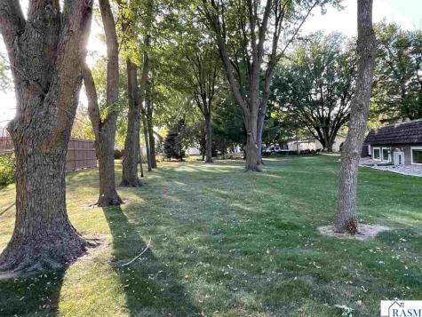 525 Elwell Avenue Butterfield MN 56120