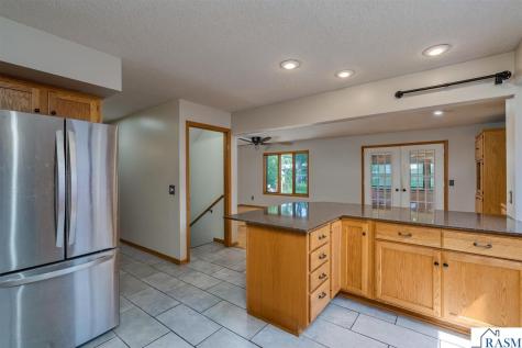1002 Oak Terrace Drive North Mankato MN 56003