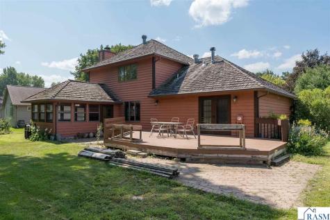 1002 Oak Terrace Drive North Mankato MN 56003