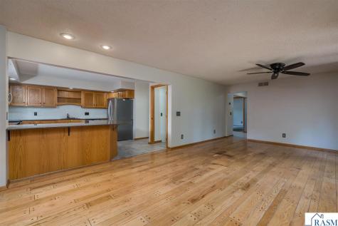 1002 Oak Terrace Drive North Mankato MN 56003