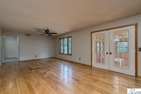 1002 Oak Terrace Drive North Mankato MN 56003