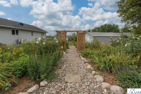 51945 506th Street Courtland MN 56021
