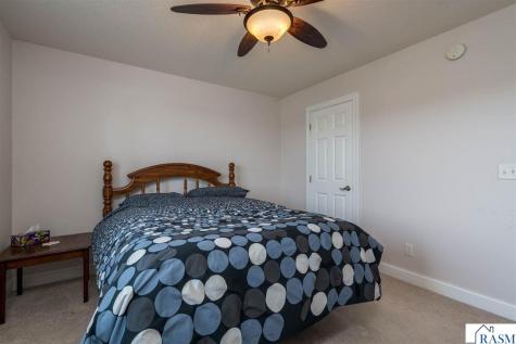 1007 Crystal Lake Drive Lake Crystal MN 56055