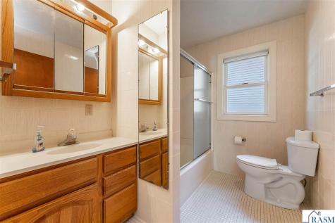 412 S Nicollet Street Blue Earth MN 56013