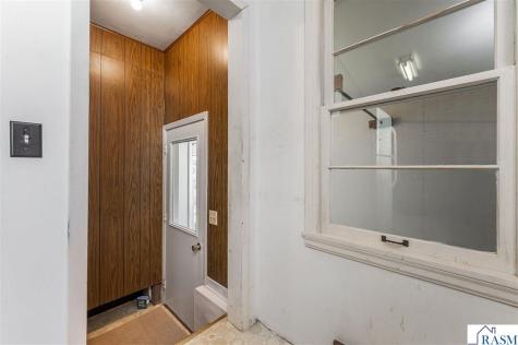 412 S Nicollet Street Blue Earth MN 56013