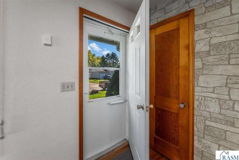 412 S Nicollet Street Blue Earth MN 56013
