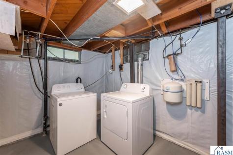 412 S Nicollet Street Blue Earth MN 56013