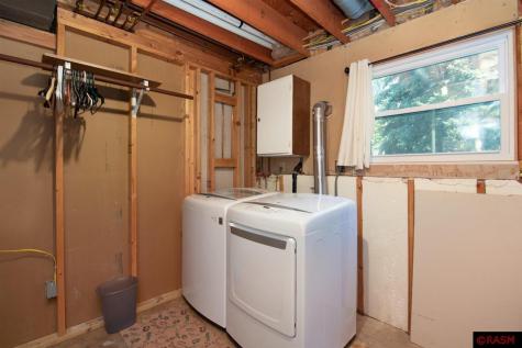 1704 Mission Lane St. Peter MN 56082
