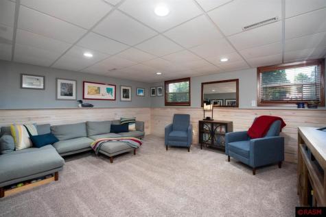 1704 Mission Lane St. Peter MN 56082