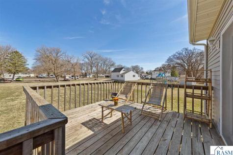 1010 N 5th Street St. James MN 56081