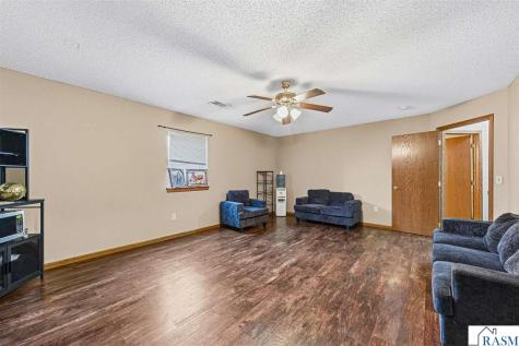 1010 N 5th Street St. James MN 56081