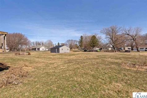 1010 N 5th Street St. James MN 56081