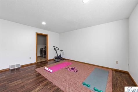 1010 N 5th Street St. James MN 56081