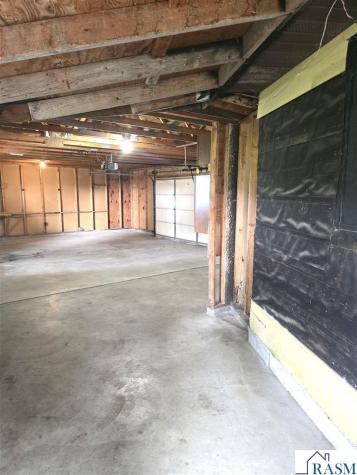 60247 State Highway 19 Winthrop MN 55396