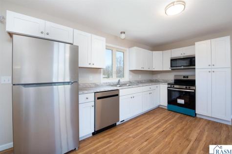 105 Chatsworth Drive Mankato MN 56001