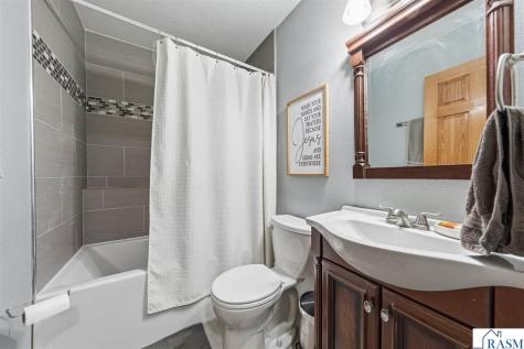 601 Bassford Street St. Peter MN 56082