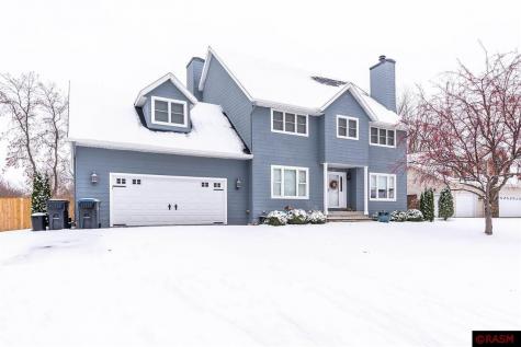 101 Manchester Court Mankato MN 56001